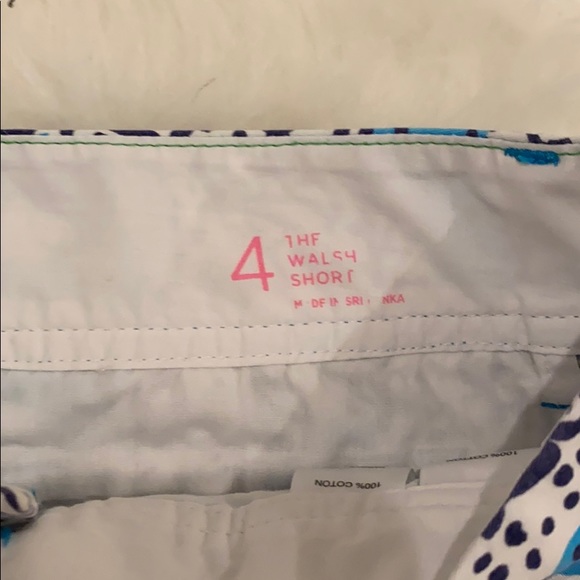 Lily Pulitzer “The Walsh Short” - Picture 3 of 4